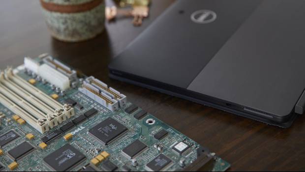 Dell transforme les déchets électroniques usagés en or