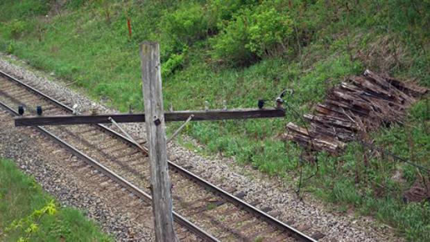 L’Anses n’autorise plus l’usage de produits à base de créosote que pour le traitement des traverses de chemin de fer