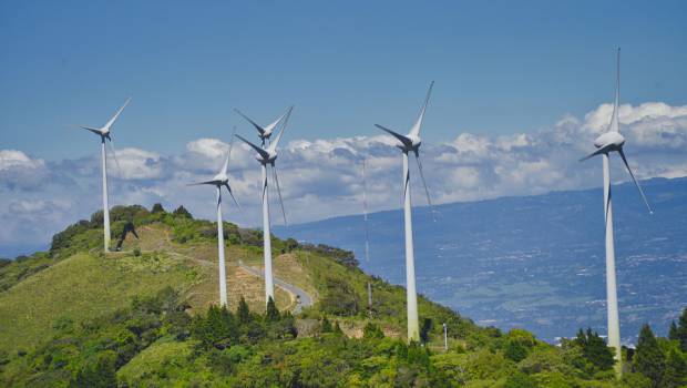 ERG acquiert trois parcs éoliens en France