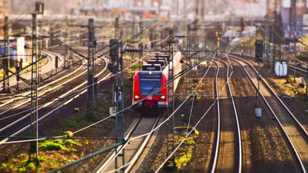 Elisabeth Borne confirme la « pause » dans les grands projets d’infrastructures