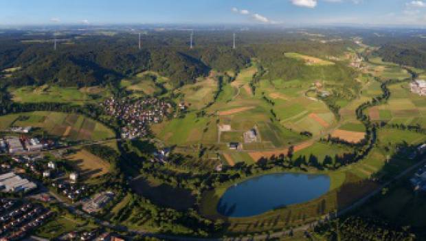 Max Bögl Wind AG invente l’éolienne à batterie d’eau