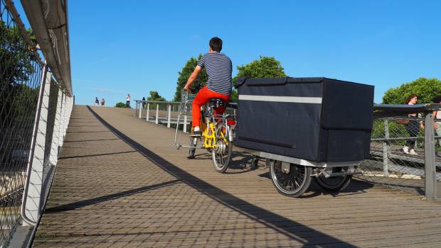 Une remorque électrique pour vélo