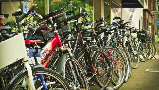 Assises de la mobilité : Elisabeth Borne annonce un plan vélo
