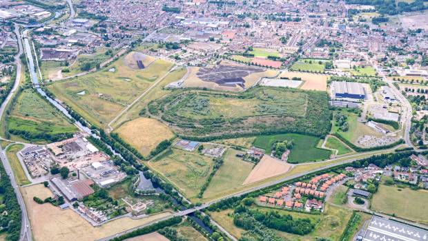 [Dossier] La friche PCUK : confiner et laisser la nature reprendre ses droits