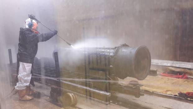 GDE inaugure son unité de décapage des métaux sous ultra haute pression à Limay