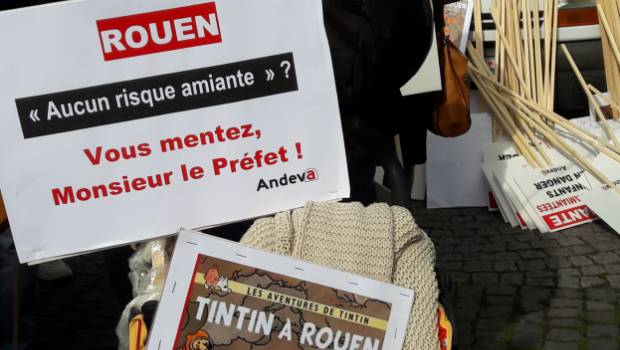 Lubrizol : Le discours sécurisant des autorités sur l’amiante tranche avec la réserve sur les autres polluants