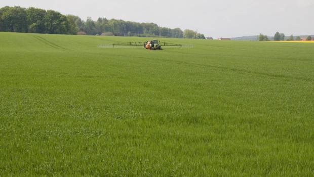 Pesticides : une hausse des ventes constatée en France en 2018
