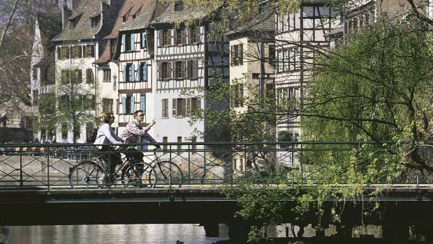 VNF adhère à Vélo et territoires