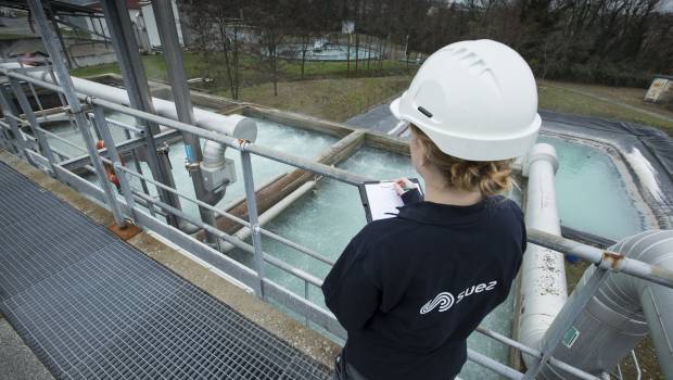 Rapprochement entre Suez et Veolia : les maires craignent une hausse des prix de l’assainissement