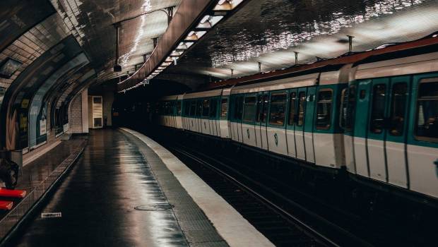 Pollution de l'air dans le métro : la région Île-de-France commande une nouvelle étude