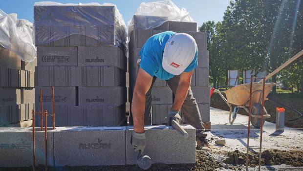 La RE2020 aiguillonne Alkern