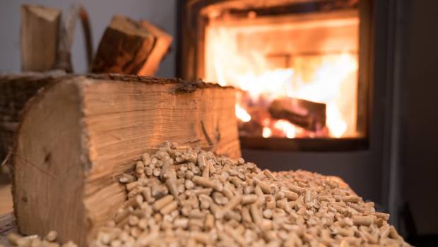 Le marché d’appareils domestiques de chauffage au bois accuse une baisse de 16.4 %