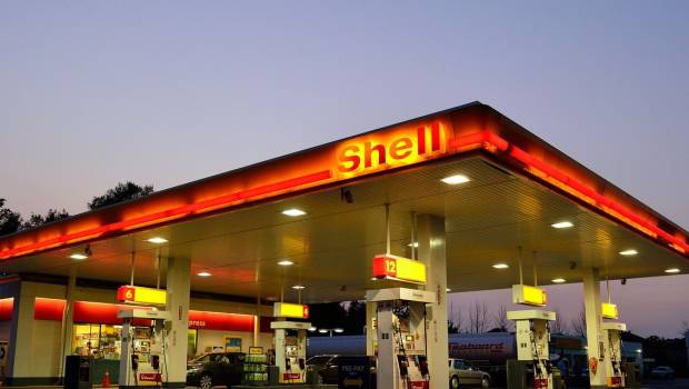 Shell sommé de réduire ses émissions de CO2 de 45 % d'ici 2030