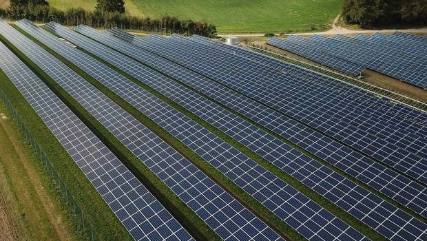 L'Etat veut mettre fin aux contrats solaires à « rentabilité excessive »