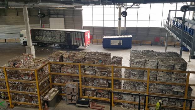 Nanterre : le centre de tri du Syctom fait peau neuve