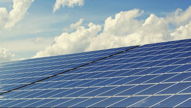 Loiret : une centrale photovoltaïque sur un terrain autoroutier inexploité