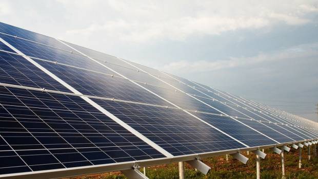 Reconversion d’un centre de stockage des déchets ultimes en parc solaire à Audenge