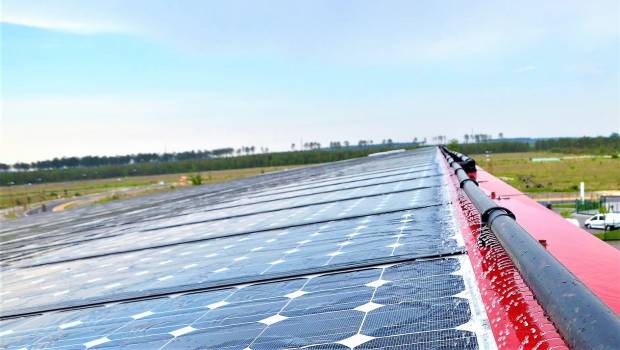 Sunbooster lève 4,7 millions d’euros pour sa solution de protection des panneaux photovoltaïques 