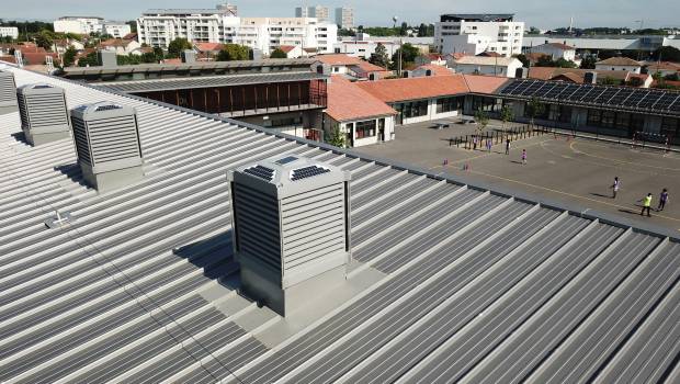 À Cenon, un collège privilégie la ventilation naturelle