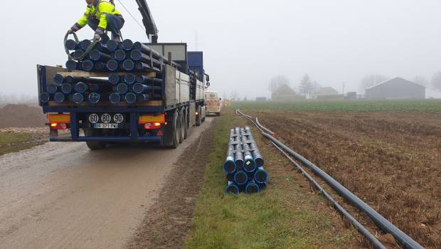 Pose sous haute tension pour les canalisations renforcées de Saint Gobain PAM