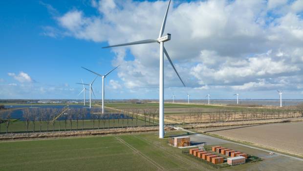 Vattenfall combine éolien, solaire et stockage d'énergie aux Pays-Bas