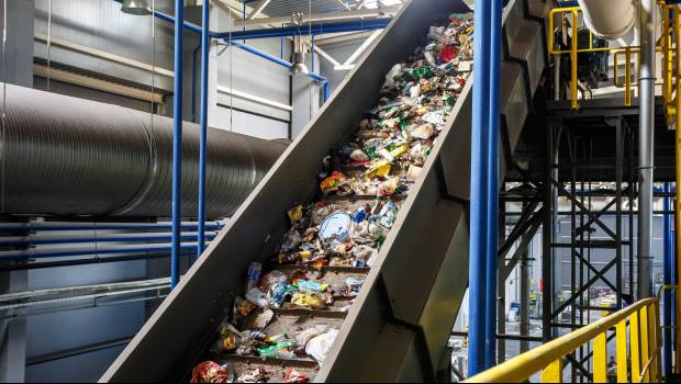 Emballages en plastique : les professionnels du recyclage s'opposent à la « position d’exclusivité » des éco-organismes