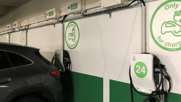 Recharge électrique : Schneider Electric explore des modèles de pilotage intelligents