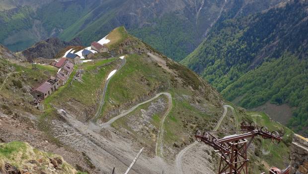 Les ressources minérales et naturelles, un angle mort de la Stratégie nationale bas carbone de la France