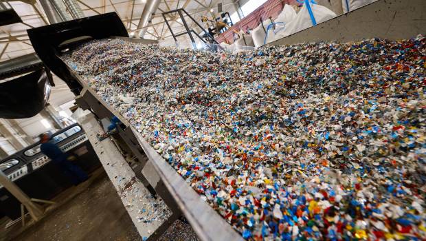 Matières plastiques recyclées : des perspectives sombres pour le second semestre 2023