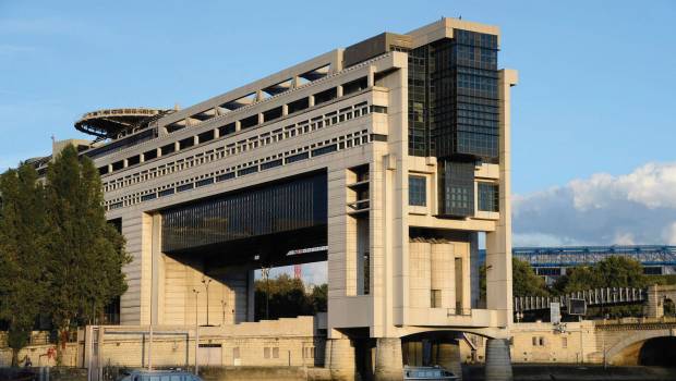 Eau et redevances/ 4 | Un calendrier déjà remis en cause