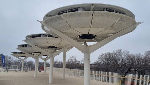 JO : un mobilier urbain pour dépolluer l’air extérieur au Village des athlètes