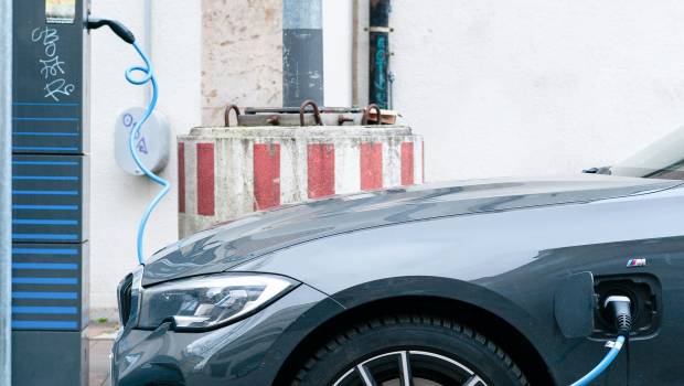 Vinci Concessions finalise le financement de son projet de recharge de véhicules électriques en Allemagne