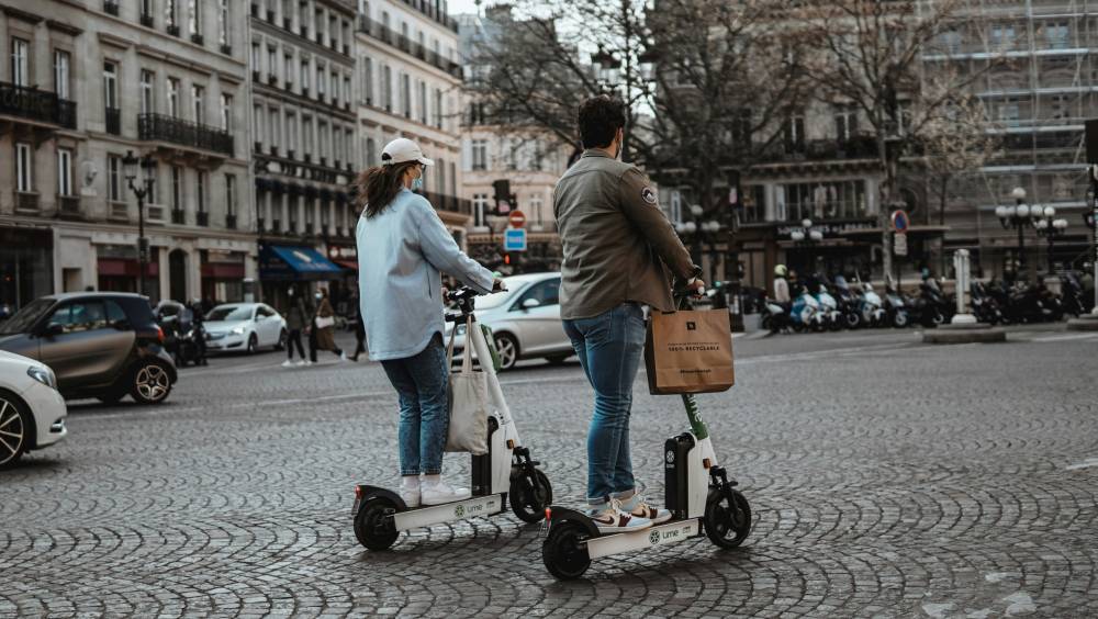 Trottinettes électriques : lancement de l'Observatoire national de la micromobilité