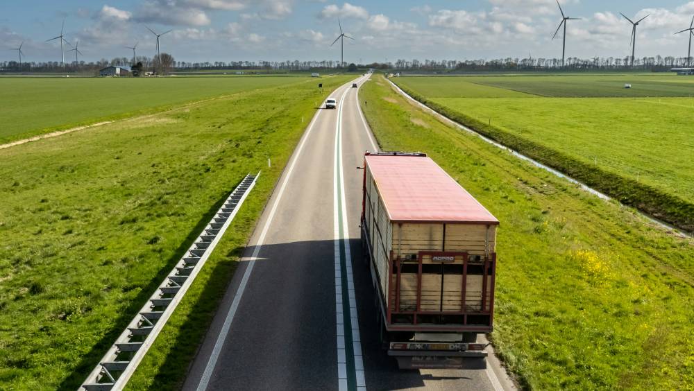 Un guichet d’aide pour l’acquisition de poids lourds électriques réservé aux PME et TPE