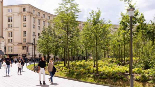 Inauguration de  la première « forêt urbaine » à Paris