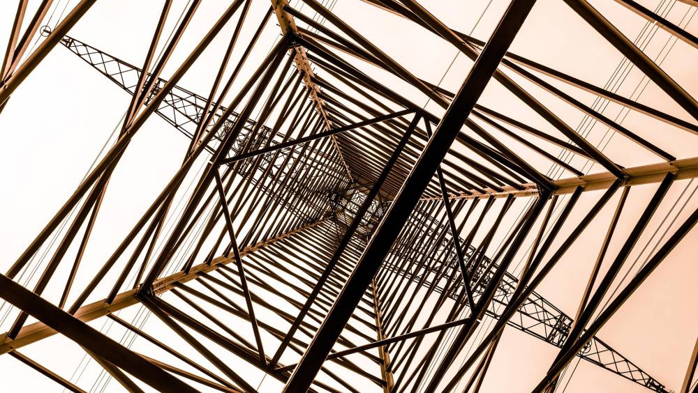 Électricité : l’UFE plaide pour des offres dynamiques plus lisibles et moins risquées