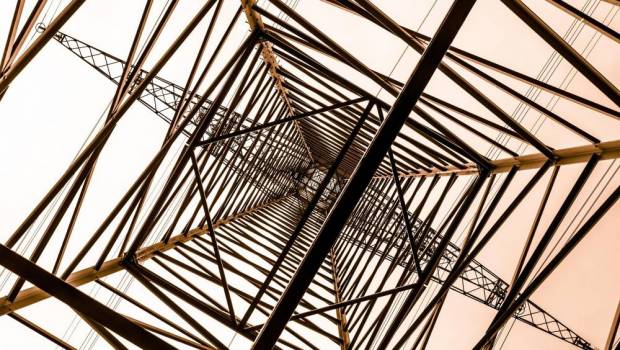 Électricité : l’UFE plaide pour des offres dynamiques plus lisibles et moins risquées