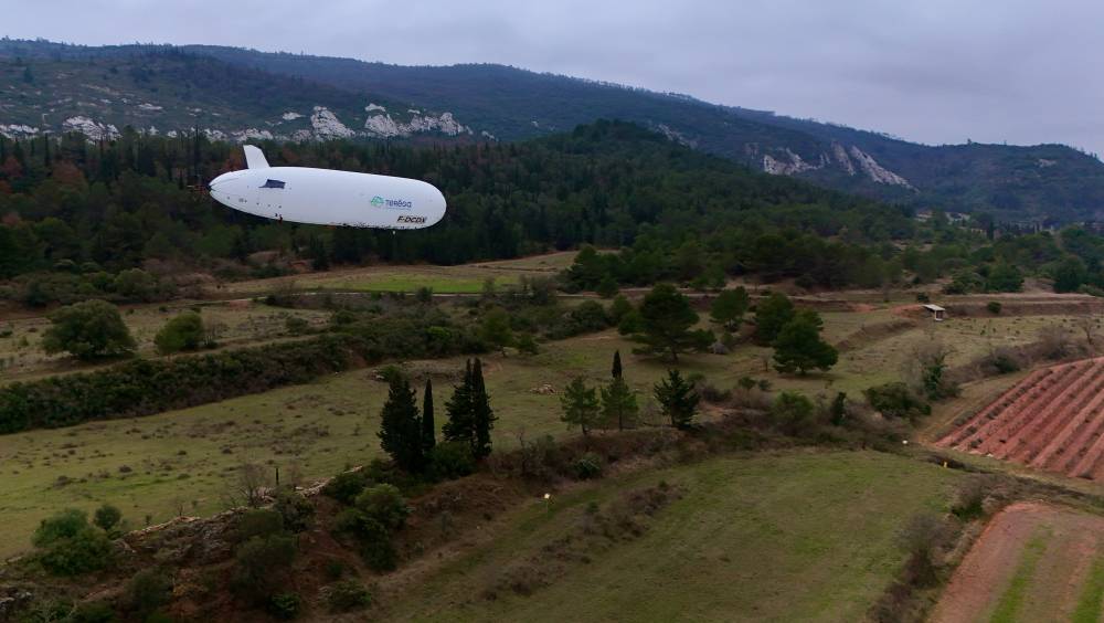 Surveillance des gazoducs : Teréga et HyLight misent sur le dirigeable décarboné